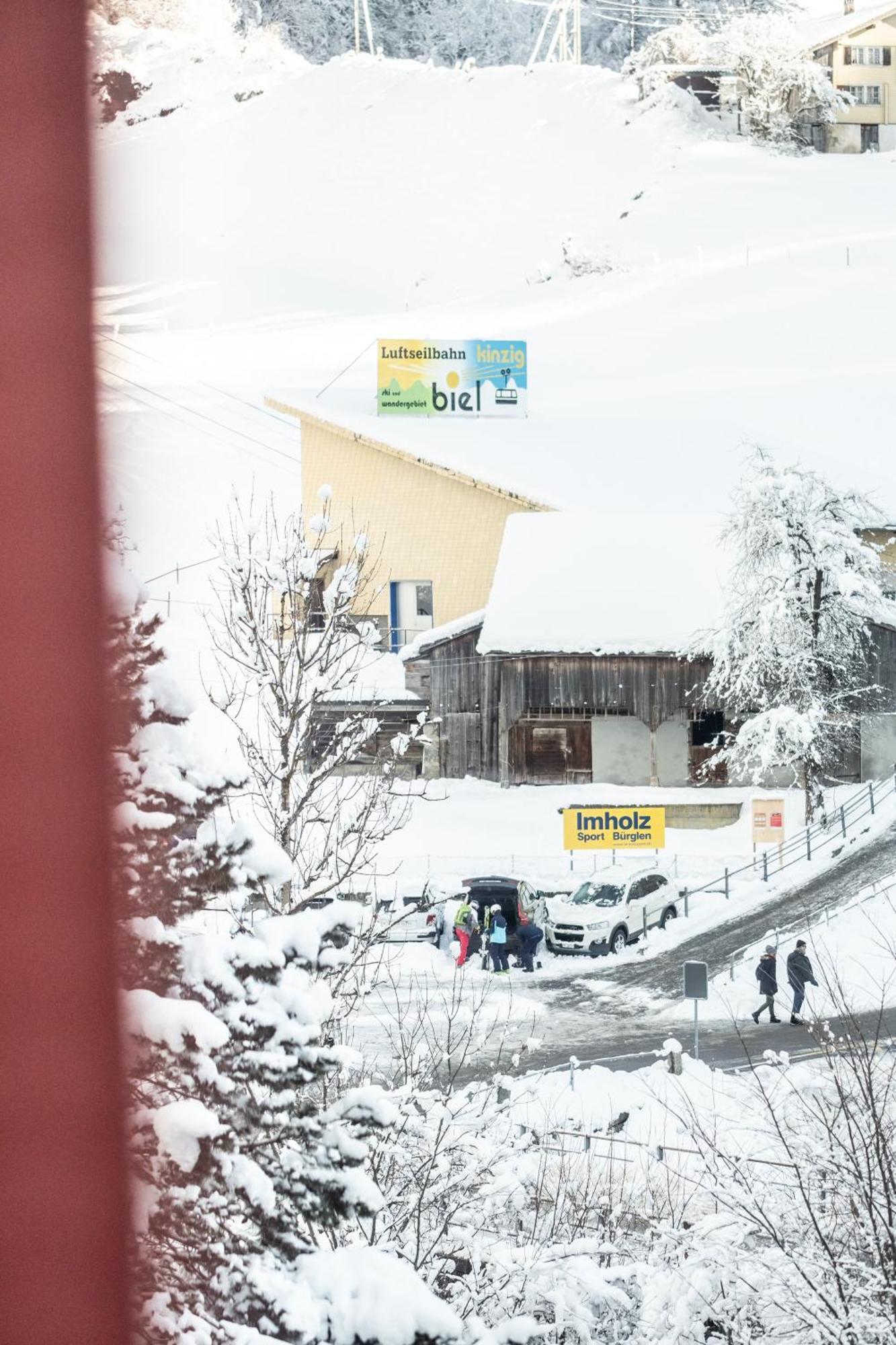 Der Gasthof Burglen  Luaran gambar